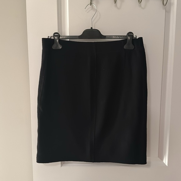 Marc Cain Virgin wool skirt - Picture 3 of 5